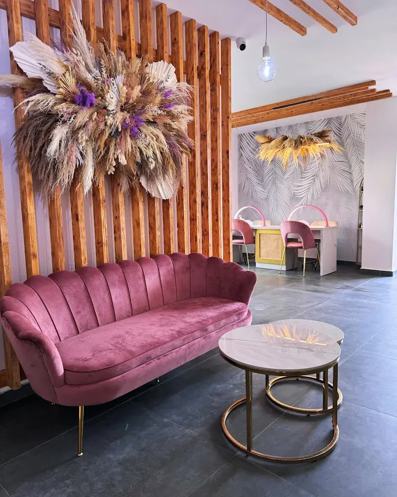 Interior Emira V Beauty Studio